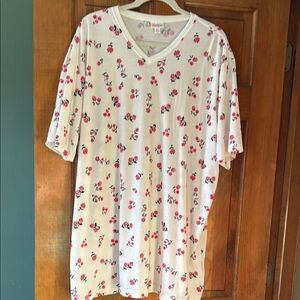 Floral Print V-Neck Top, never worn